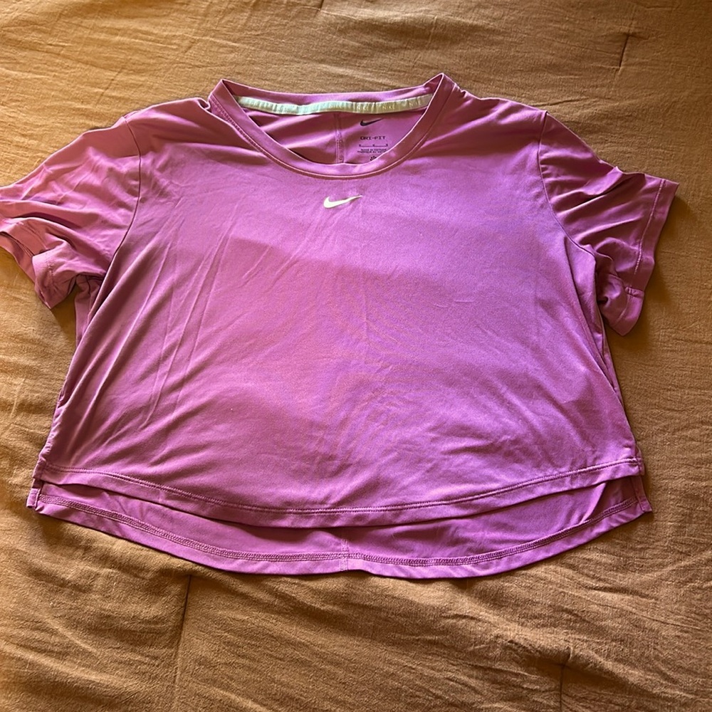 Nike Women’s Crop Top